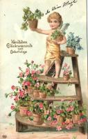 'Herzlichen Glückwunsch zum Geburtstage' / Birthday greeting card, angel on a ladder, flowers, golden decoration litho, Emb. (EK)