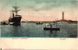 Trieste, Lanterna / lighthouse, ships