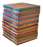 A Magyar Festészet Mesterei 1-26. kötet. Komplett! Bp., 2006-2010, Kossuth Kiadó. Kiadói modern kemé...