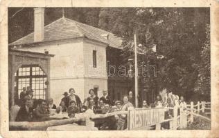 Rév, Vad; Zichy-barlang vendéglő / restaurant by the cave (EB)