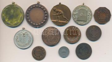 12db-os vegyes magyar és külföldi érem, emlékérem, érme tétel, közte Ripszám Henrik (1889-1976) DN &...
