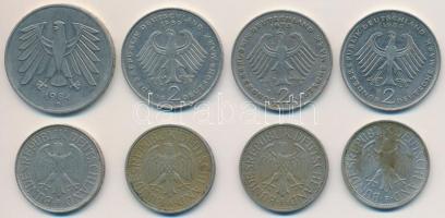 NSZK 1972-1989. 1M (4xklf) + 2M (3xklf) + 5M T:2,2-
FRG 1972-1989. 1 Mark (4xdiff) + 2 Mark (3xdiff...