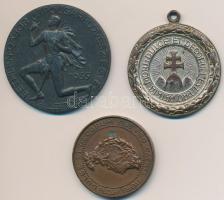 ~1930. "Középfokú Iskolák Sportköreinek Országos Szövetsége Versenydíja / Dulce et decorum est pro patria mori (Édes és dicső dolog a hazáért meghalni)" ezüstözött Br díjérem füllel (36mm) + ~1930. "A Budapesti Középiskolai Athletikai Club Versenydíja" Br emlékérem (31mm) + 1935. "Bethlen Gábor Polgári Lövészegyesület" fém plakett (41mm) T:2,2- ph.