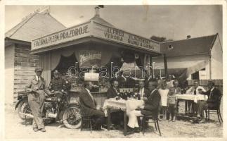 1927 Ungvár, Uzhhorod; I. Kereskedelmi kiállítás, Alfred Vlachynsky pilseni sörpavilonja / Trade Exposition, beer pavilion, motorbicycle, Themac photo