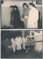 Kodály Zoltán (1882-1967) zeneszerző iskolalátogatáson, 5 db fotó, 12x18 cm