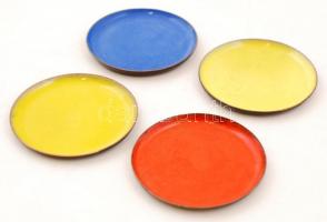 4 db zománcozott fém asztali pohár alátét. színes zománccal, szép állapotban. d: 8 cm