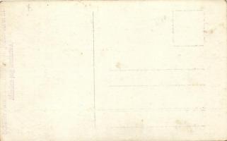 10 db 1920 és 1930 közötti fotó képeslap a Magyar Királyi Folyamőrség budapesti parancsnokságáról. C...