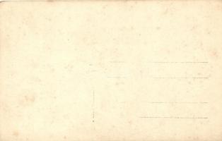 10 db 1920 és 1930 közötti fotó képeslap a Magyar Királyi Folyamőrség budapesti parancsnokságáról. C...