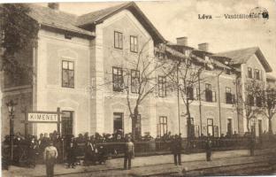 Léva, Levice; vasútállomás / railway station