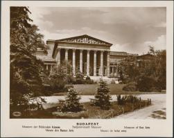 3 db Budapest híres épületeit ábrázoló fotó, többnyelvű képaláírással. 1930-as években készült képek...