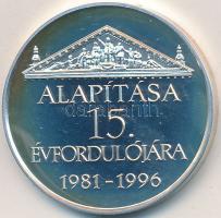 Bognár György (1944-) 1996. &quot;Az Inter-Európa Bank megalakulásának 15. évfordulójára 1981-1996&quot; kétoldalas Ag emlékérem dísztokban tanúsítvánnyal (15,55g/0.925/32mm) T:PP