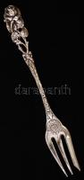 Ezüst rózsás desszert villa, Ag., nettó:53,7gr., jelzés nélkül, 4db, 12cm/ Silver rose dessert fork,...