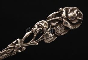 Ezüst rózsás desszert villa, Ag., nettó:53,7gr., jelzés nélkül, 4db, 12cm/ Silver rose dessert fork,...