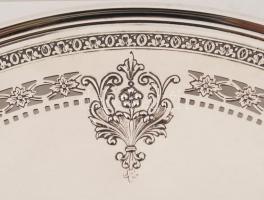 Angol ezüst, Sterling, áttört virágos tányér,  Ag., nettó:311,2gr., jelzett, d:25,5cm/ English silve...