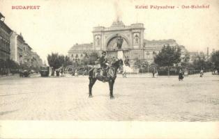 Budapest VII. Keleti pályaudvar, lovas csendőr, villamos (Rb)