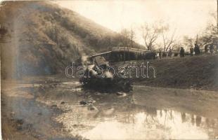 Vasúti szerencsétlenség, kisiklott mozdony / Railway accident, derailed locomotive and train cars, photo (EB)