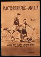 1954 Magyarország-Anglia nemzetek közötti válogatott labdarúgó mérkőzés műsorfüzete. 16 l. Az évszázad mérkőzésének visszavágója 1954. május 23-án, melyet végül a magyar válogatott 7-1 arányban fölényesen megnyert.