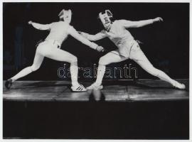 cca 1986 Akció a páston, 4 db vintage fotó, 18x24 cm és 13x24 cm közötti méretekben