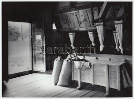 cca 1970 Túristvándi vizimalom kívül-belül, 3 db vintage fotó, 24x18 cm