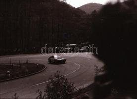 cca 1970 Autóversenyen készült negatívok, 70 db 24x36 mm-es negatív csíkokra felvágva, tároló tasako...