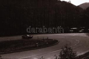 cca 1970 Autóversenyen készült negatívok, 70 db 24x36 mm-es negatív csíkokra felvágva, tároló tasako...