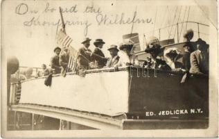 SS Kronprinz Wilhelm, passenger with USA flags on board, Ed. Jedlicka photo (pinhole)