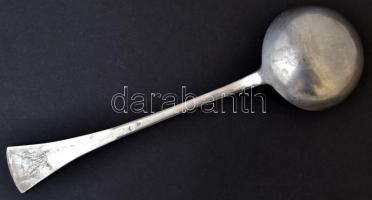 Ezüst (Ag.) merőkanál, monogrammal,jelzett,  h:22 cm, nettó:102 g