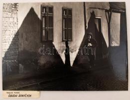 cca 1960 Kalocsai Rudolf: Óbudai árnyékok, feliratozott, kasírozott vintage fotóművészeti alkotás, 28x40 cm