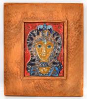 Jelzés nélkül: Női portré. Tűzzománc, fémlap, fára rögzítve, 12×9 cm