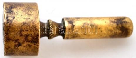 Sasos címeres réz pecsétnyomó, d: 2,5 cm