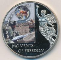 Libéria 2006. 10$ "Szabadság pillanatai-Afganisztán felszabadítása 2001" multicolor, tanúsítvány T:PP  Liberia 2006. 10 Dollars "Moments of Freedom-Global War against Terrorism 2001" multicolor, with certificate C:PP