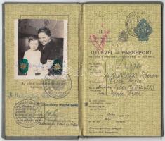 1938 Bp., A Magyar Királyság fényképes útlevele anya és lánya részére / Hungarian passport