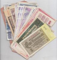 30db-os vegyes külföldi bankjegy tétel, közte Jugoszlávia, Olaszország T:vegyes 30pcs of various banknotes, including Yugoslavia, Italy C:mixed