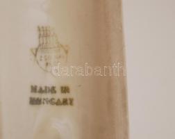 Zsolnay őzike, kézzel festett, jelzett, hibátlan, m:12 cm, h:18 cm