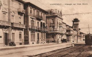 Viareggio, Alberghi sul Viale Manin / street, houses, tram