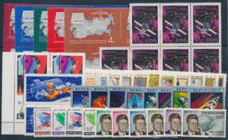 1965-1970 Space Exploration 58 stamps with sets, 1965-1970 Űrkutatás motívum 58 db bélyeg, közte teljes sorok, összefüggések