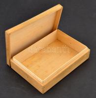 cca 1920 Auguszt E. József cukrász és csokoládégyáros fa doboz, 16×10 cm