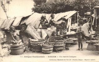 Afrique Occidentale, Dakar, Un marche Indigene / Senegalese folklore, nude women, market