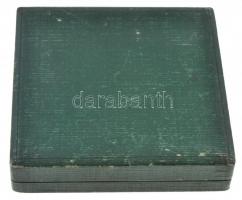 Osztrák-Magyar Monarchia 1888. "Ferenc József / Pécs 1888 - Az érdem jeléül" Br emlékérem ...