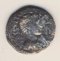 Róma/Köztársaság P.Accoleius Lariscolus 43. Denár Ag T:3-/4+ R!