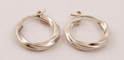 Ezüst  karika-fülbevaló, Ag., nettó: 2,8gr.,  jelzett, d:1,5cm  /Silver hoop earrings, Ag, net. 2,8gr, marked, d:1,5cm