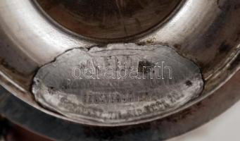 Ezüst trébelt kiöntő, Ag., nettó: 205gr., Klein Mózes., Budapest, mesterjeggyel ill., eredeti matric...