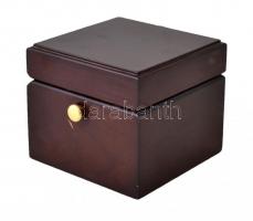 Fa dobozos óra, működőképes állapotban, elem nélkül, 14x14x12 cm