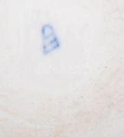 Jelzett puttós-virágos kínáló, kézzel festett, apró lepattanásokkal, m:10 cm, d:19 cm