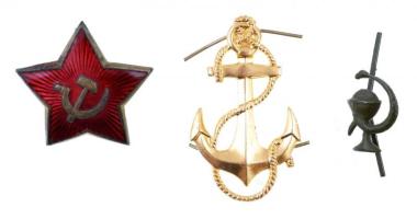 3db-os jelvény tétel, benne zománcozott "Vörös Csillag", "Vasmacska", gyógyszerészeti jelvény T:2