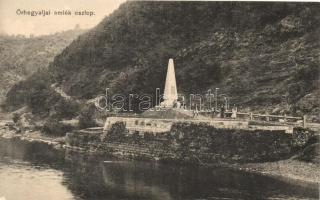 Munkács, Mukacheve; Őrhegyaljai emlékoszlop, kiadja Bertsik utóda Nagy Albert / memorial statue