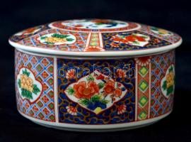 Kínai porcelán bonbonier, matricás, hibátlan, jelzett, d: 9,5 cm, m: 4,5 cm