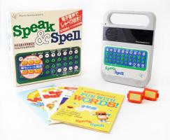 Speak&Spell segédeszköz angol nyelv tanulásához, eredeti dobozában