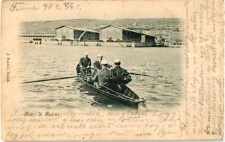 Fiume, port with rowboat (EK)