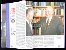 Sport '89. Bp., 1990, Magyar Olimpiai Bizottság. Kiadói modern keménykötésben. Számos egészolda...